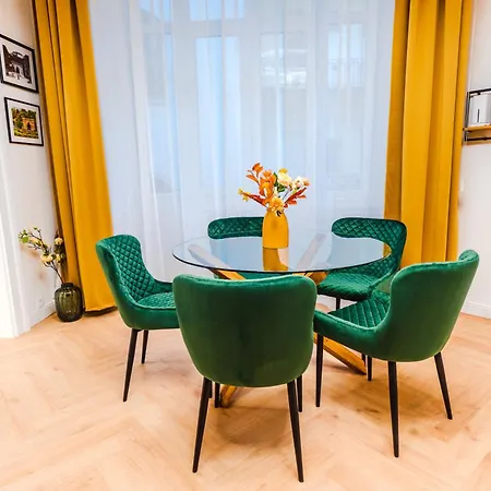 2 Bedrooms And 1 Living Your Modern In *