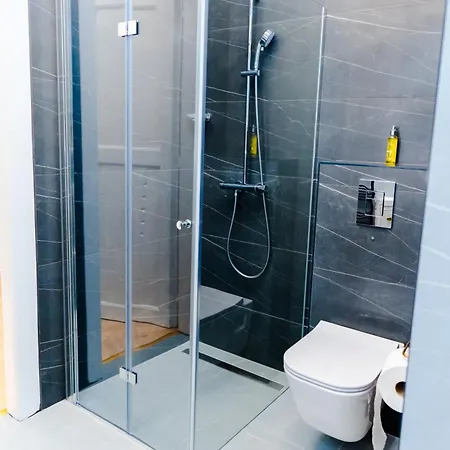 Apartment 2 Bedrooms And 1 Living Your Modern In *