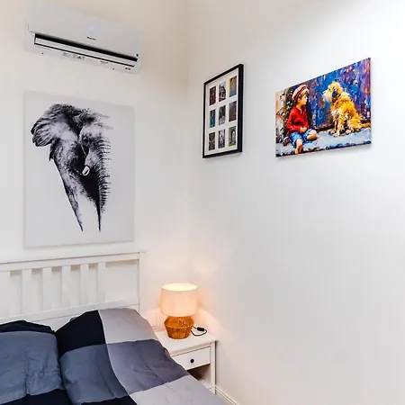 Apartment 2 Bedrooms And 1 Living Your Modern In