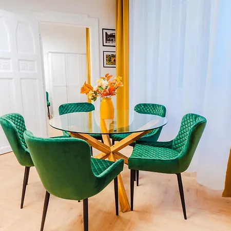 Apartment 2 Bedrooms And 1 Living Your Modern In *