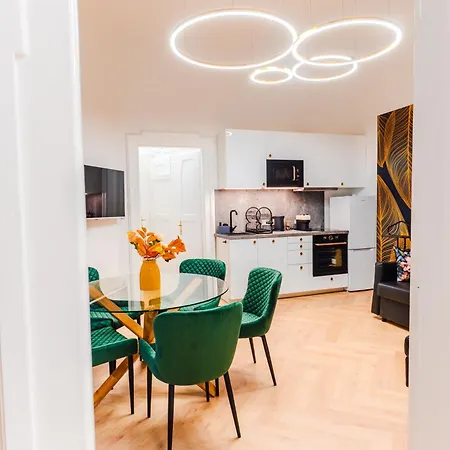 Apartment 2 Bedrooms And 1 Living Your Modern In